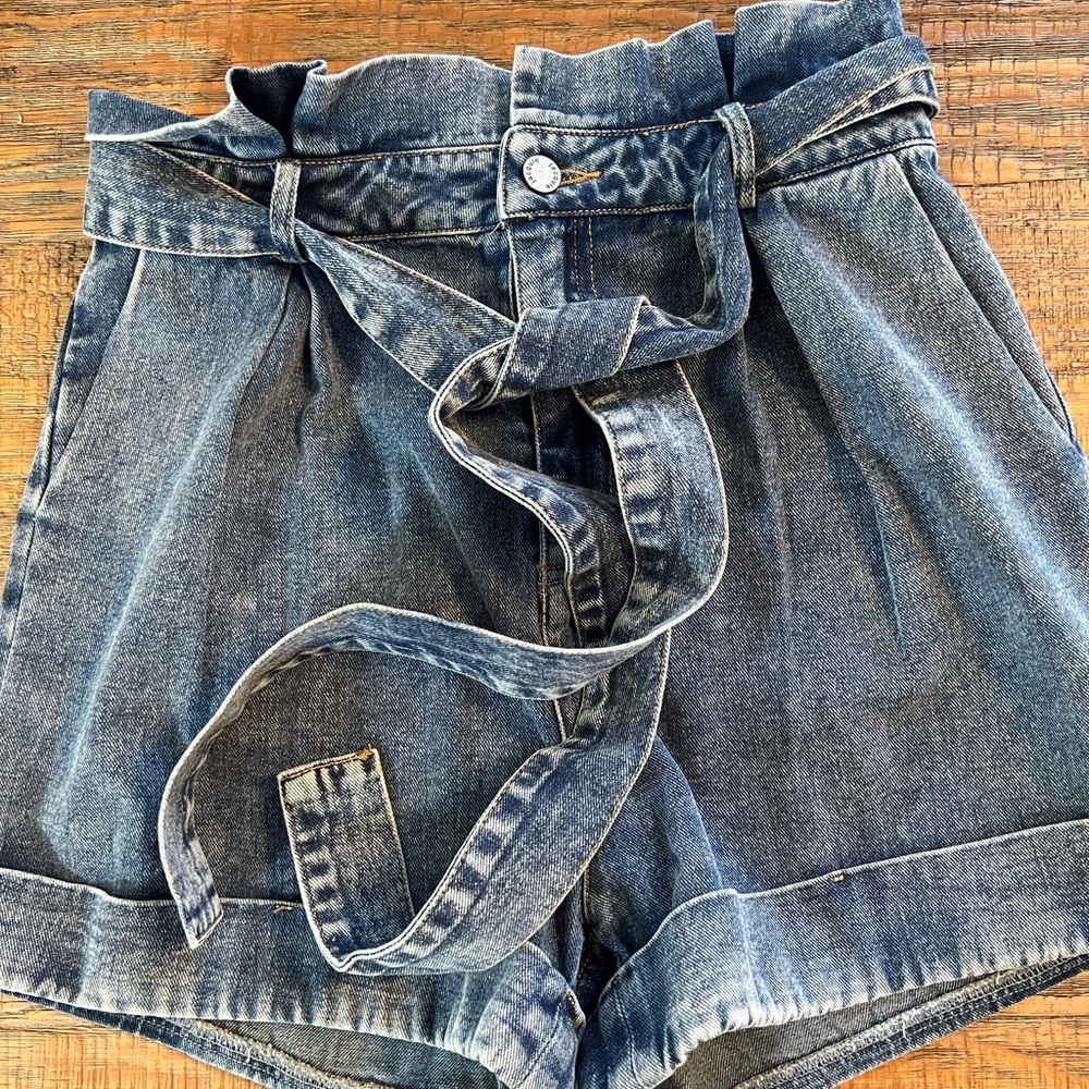 New with tags paperbag denim shirts